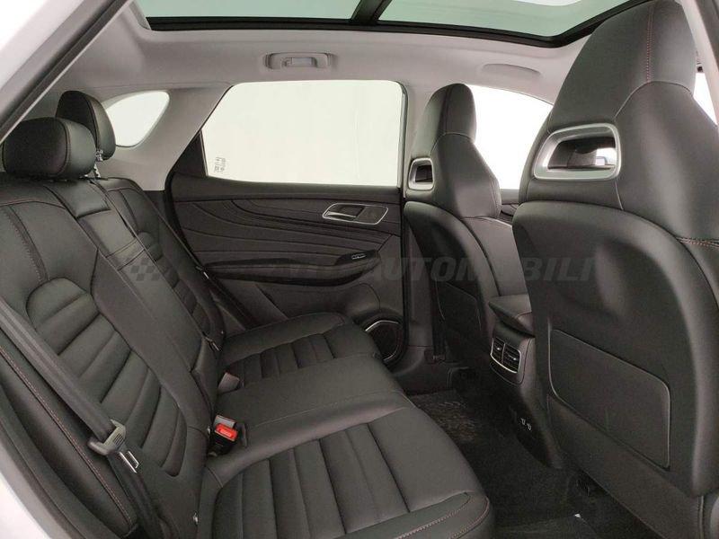 MG HS MG HS 1.5T DCT DEL 2WD DELUXE WSB - Dover White Pelle, Similpelle e Alcantara