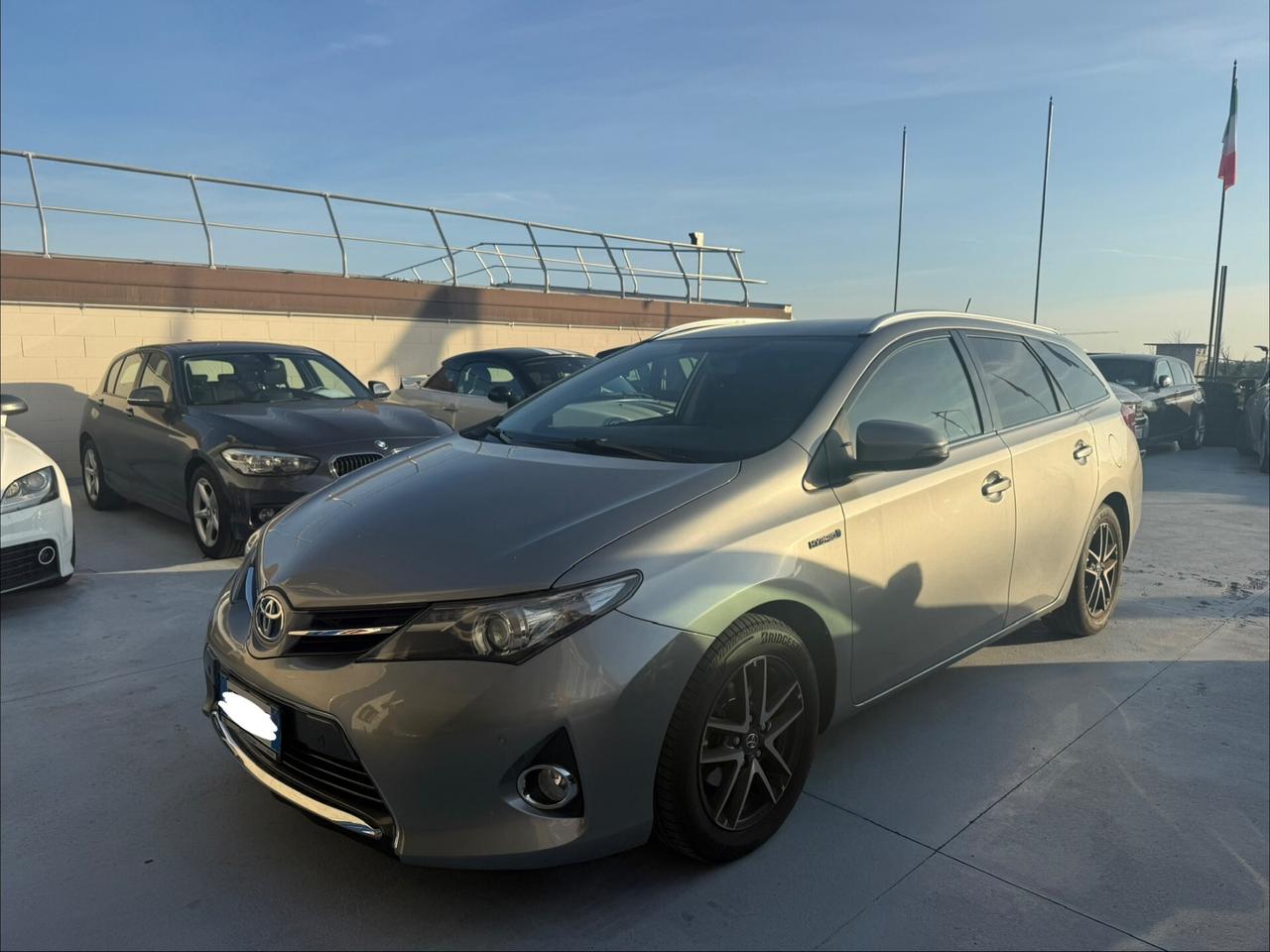 Toyota Auris Touring Sports 1.8 Hybrid Lounge