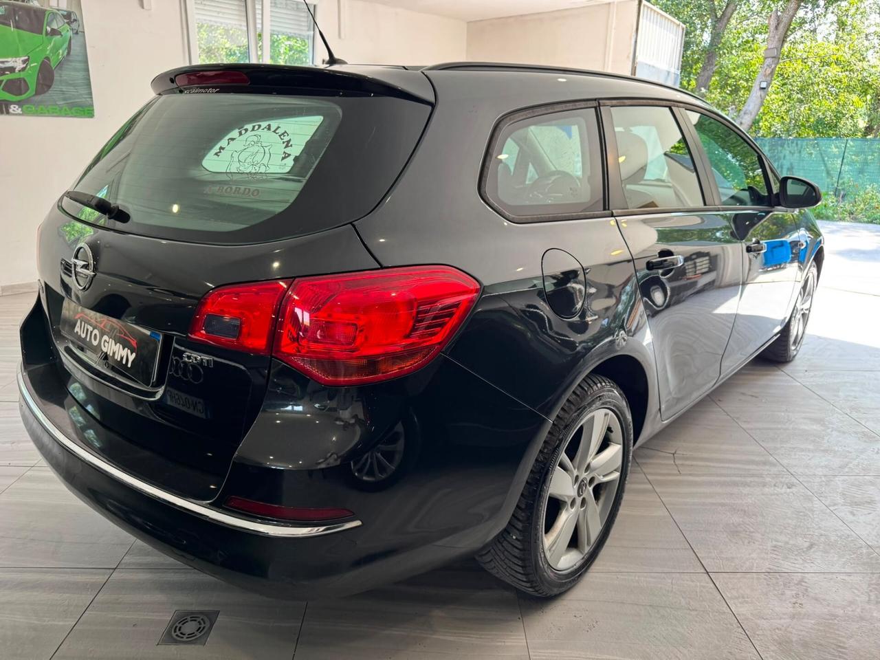 Opel Astra 1.7 diesel anno 2015