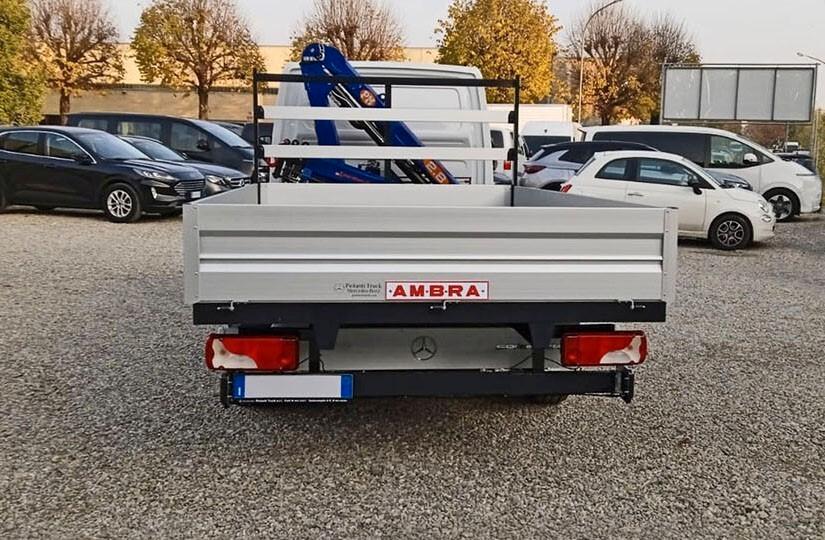 Mercedes Benz