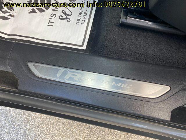 LAND ROVER Range Rover Velar 2.0D I4 240 CV R-Dynamic