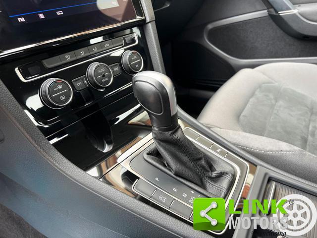 VOLKSWAGEN Golf 1.5 TGI DSG 5p. Executive BlueMotion Technology