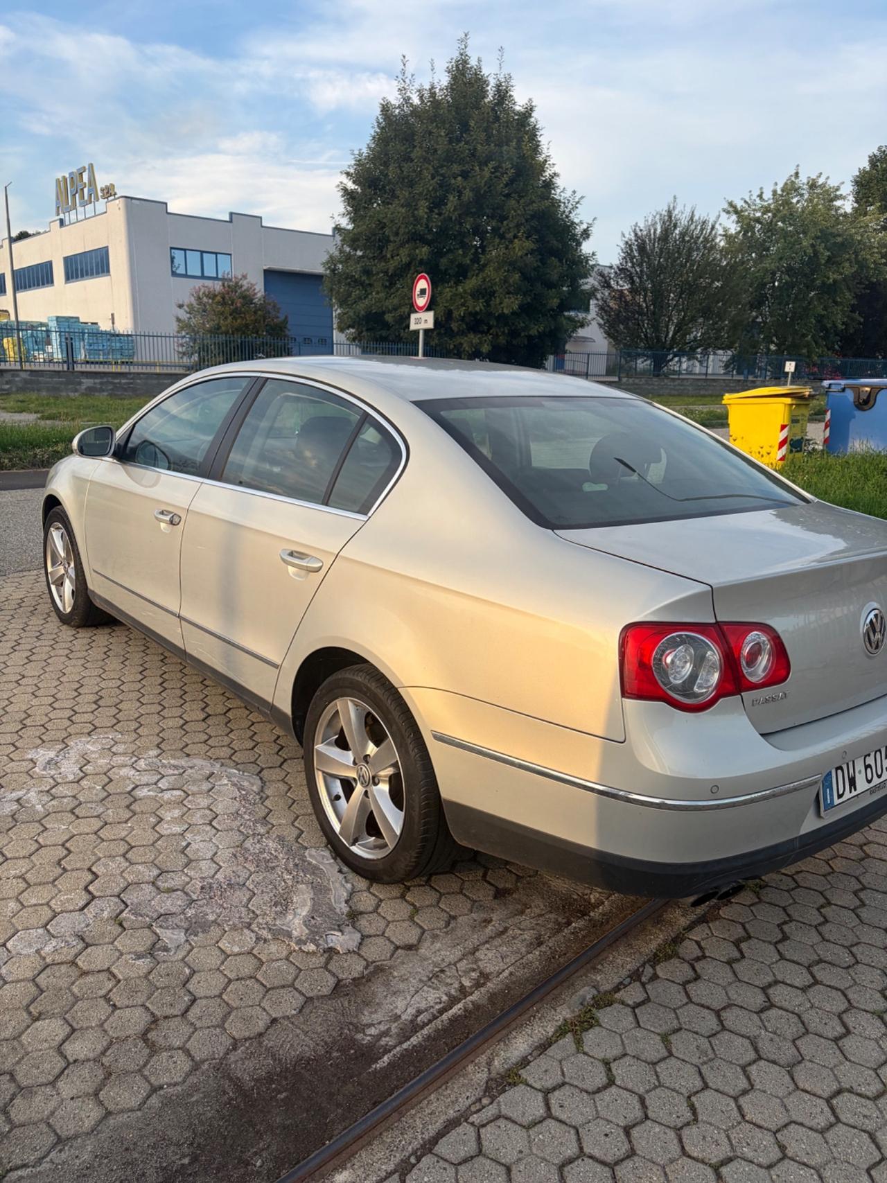 Volkswagen Passat 2.0 TDI DPF Highline