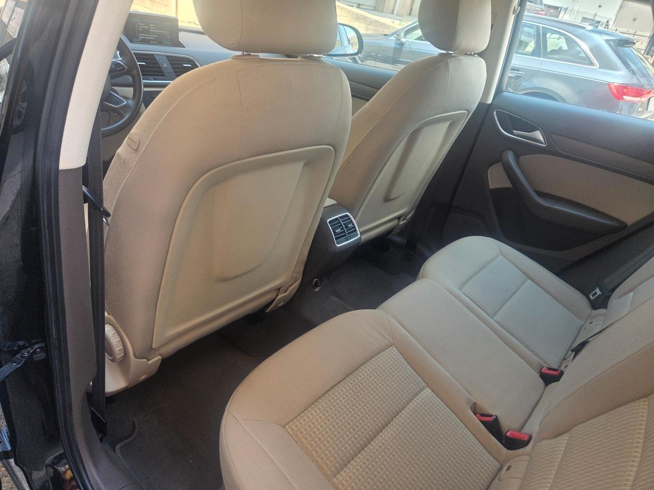 AUDI Q3 ANNO 2014 2.0 TDI 140 CV LED NAVI KMCERTIF