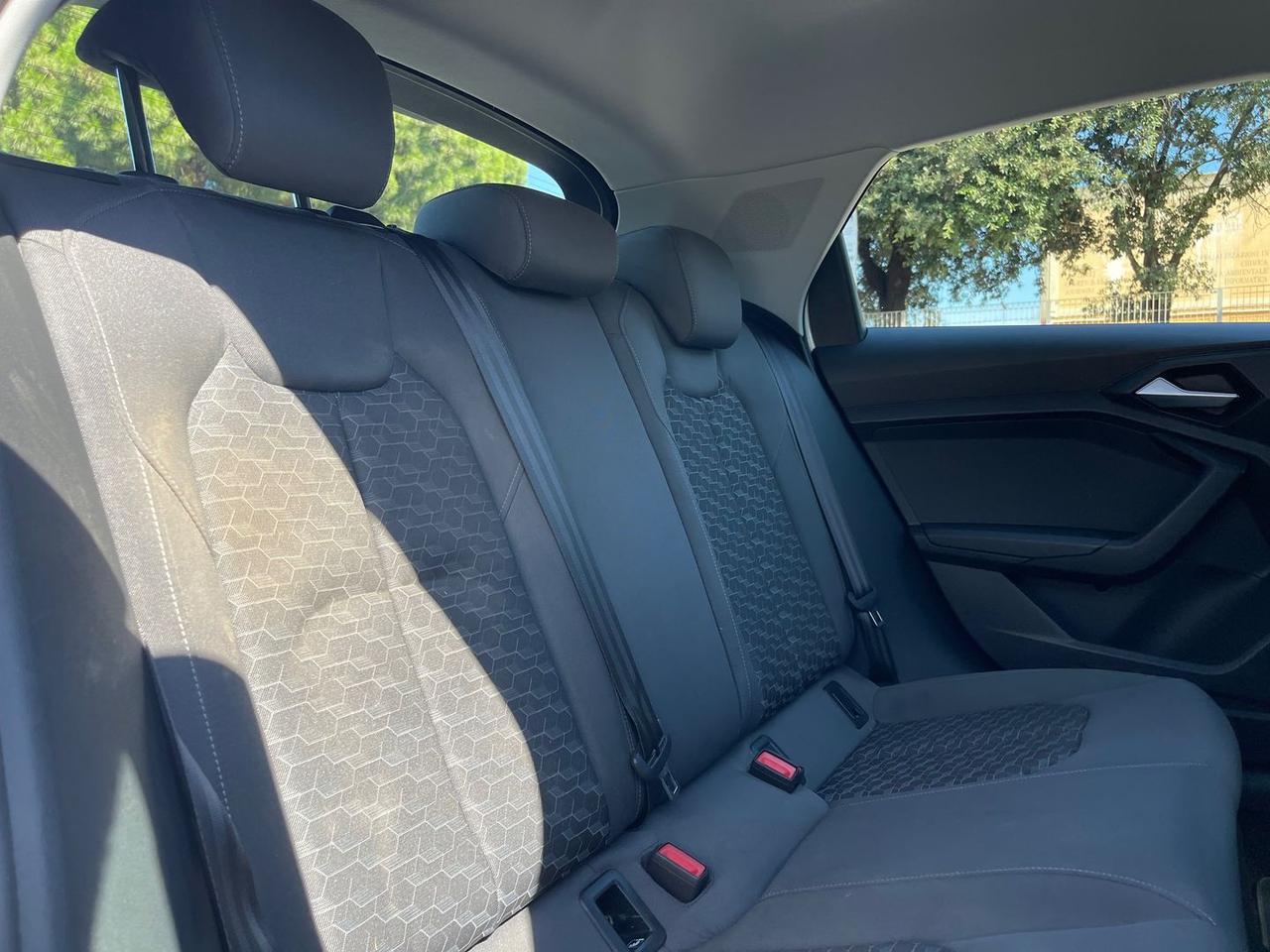 Audi A1 1.0 25 TFSI Admired #11605