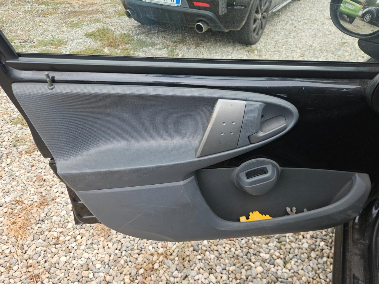 Peugeot 107 1.0 68CV 5p. Plaisir