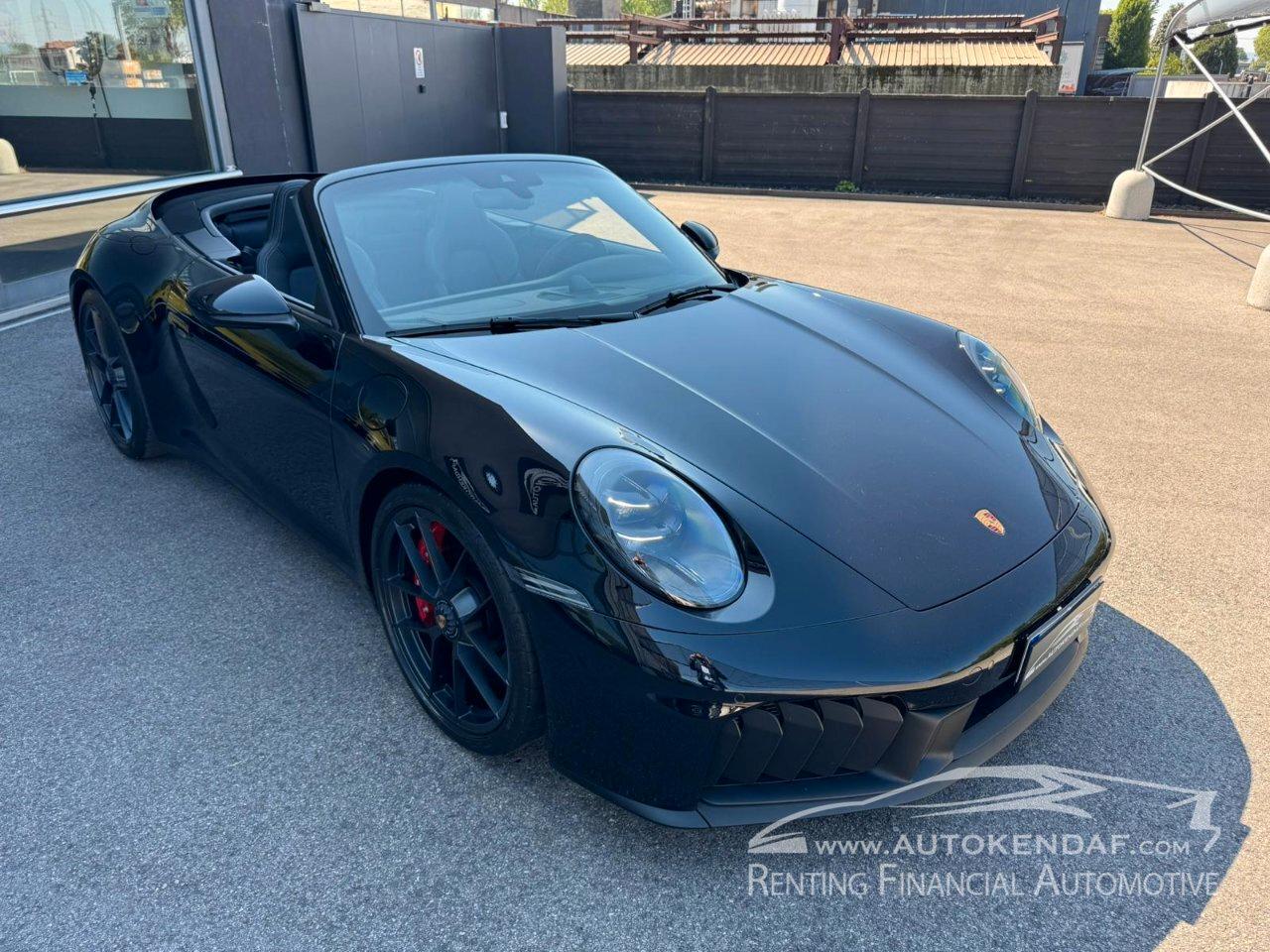 Porsche 911 Cabrio 992.2 3.6 Carrera 4 GTS auto