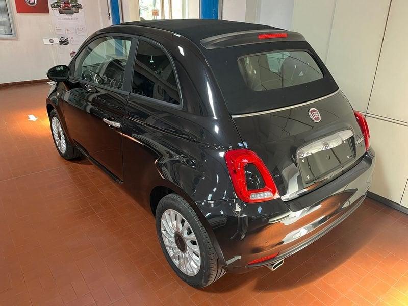FIAT 500C 1.0 Hybrid Dolcevita
