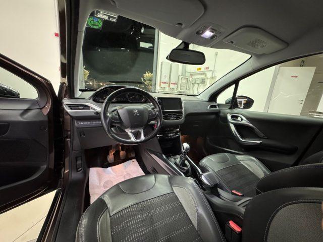 PEUGEOT 2008 1° serie 1.6 e-HDi 115 CV Stop&Start Allure