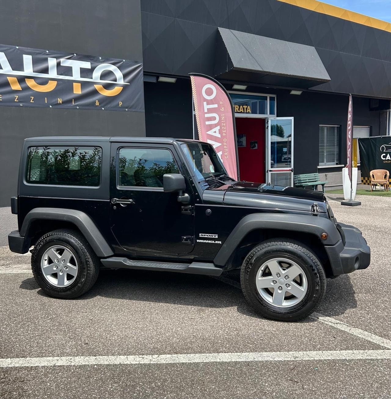 Jeep Wrangler 2.8 CRD DPF Cabrio Auto