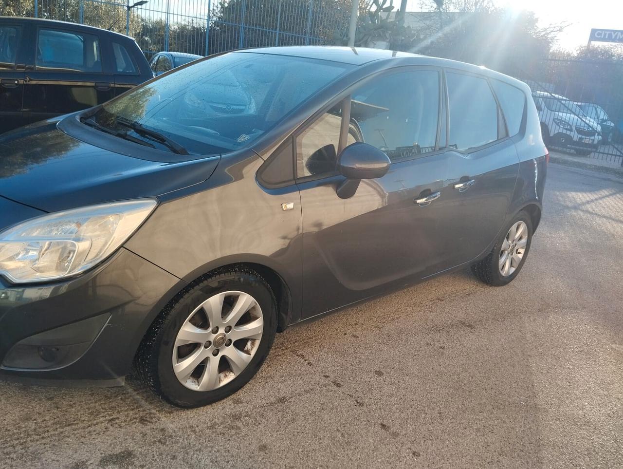 Opel Meriva 1.3 CDTI 95CV ecoFLEX Cosmo