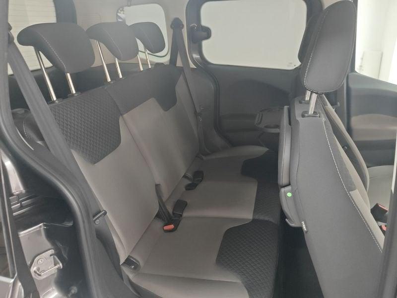 Ford Tourneo Courier 1.5 TDCi 95 cv Titanium 5POSTI
