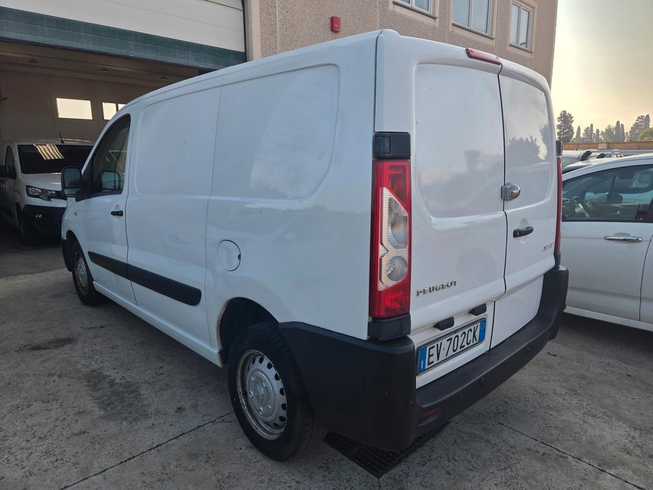 PEUGEOT EXPERT 2000 HDI 130CV 2014