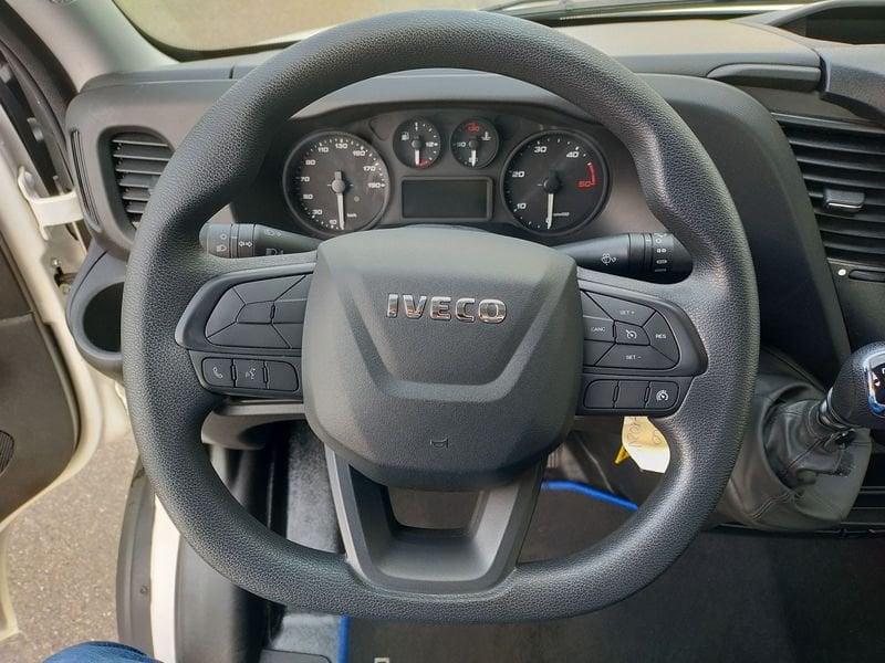 Iveco Daily Daily 35S12 2.3 HPT 3750 Cassone +4 Metri Ruote Sing.