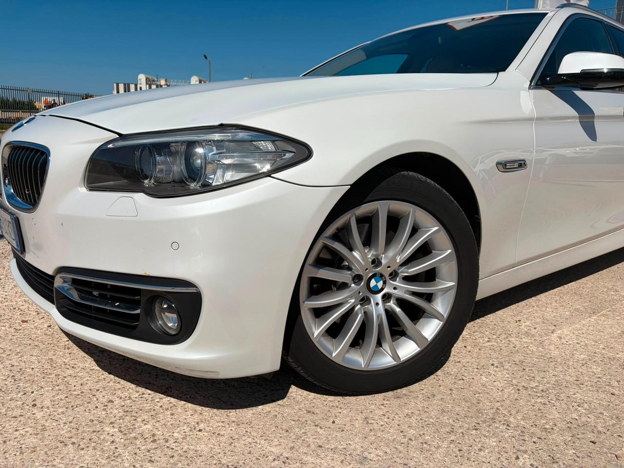 Bmw 520 520d xDrive Touring Luxury