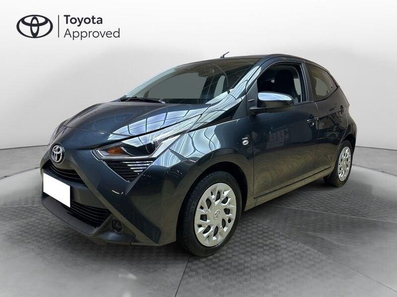 Toyota Aygo 1.0 72 CV x-play