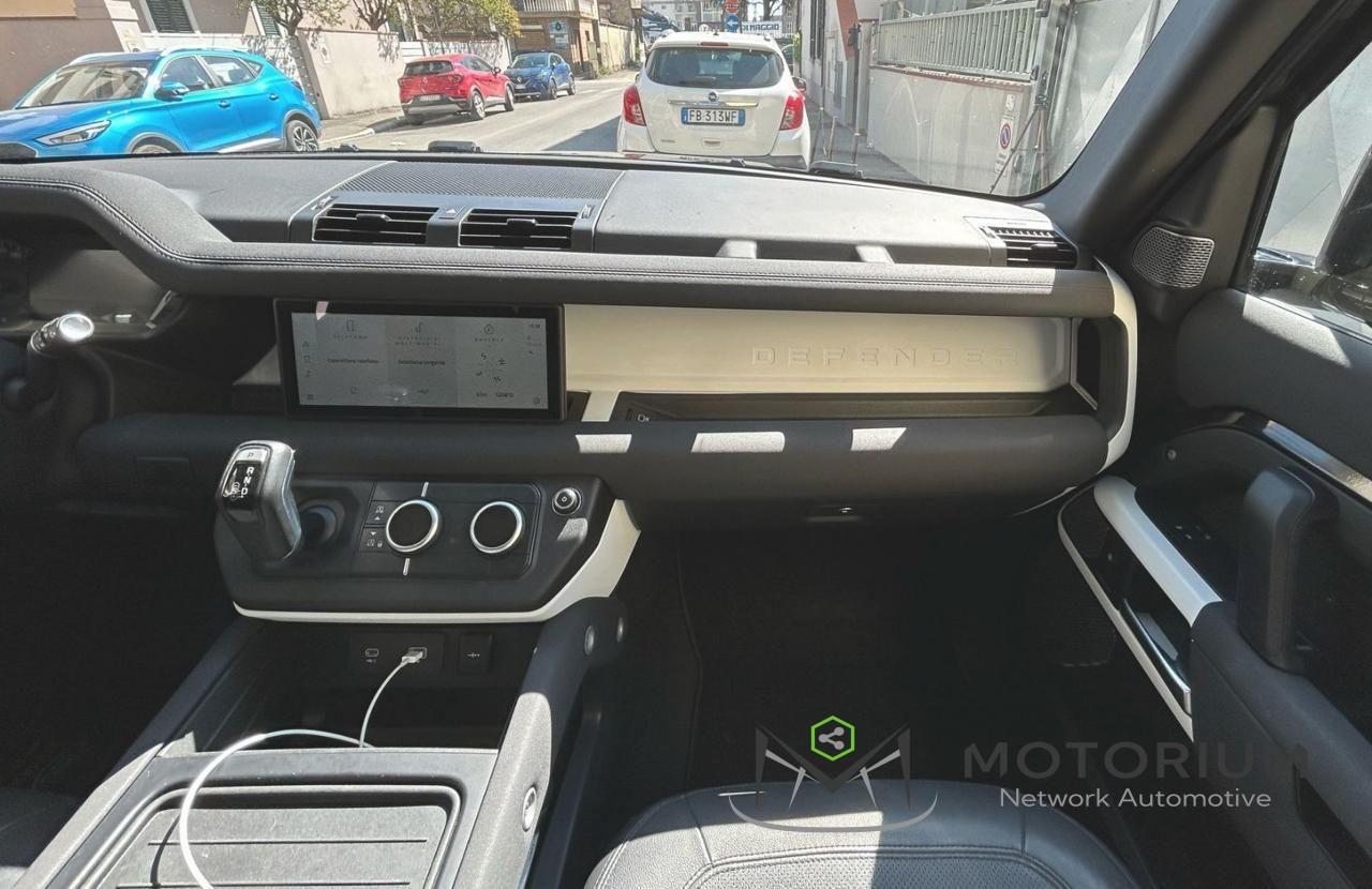 Land Rover Defender 110 3.0D 200 CV AWD-NO OBBLIGO FINANZIAMENTO-