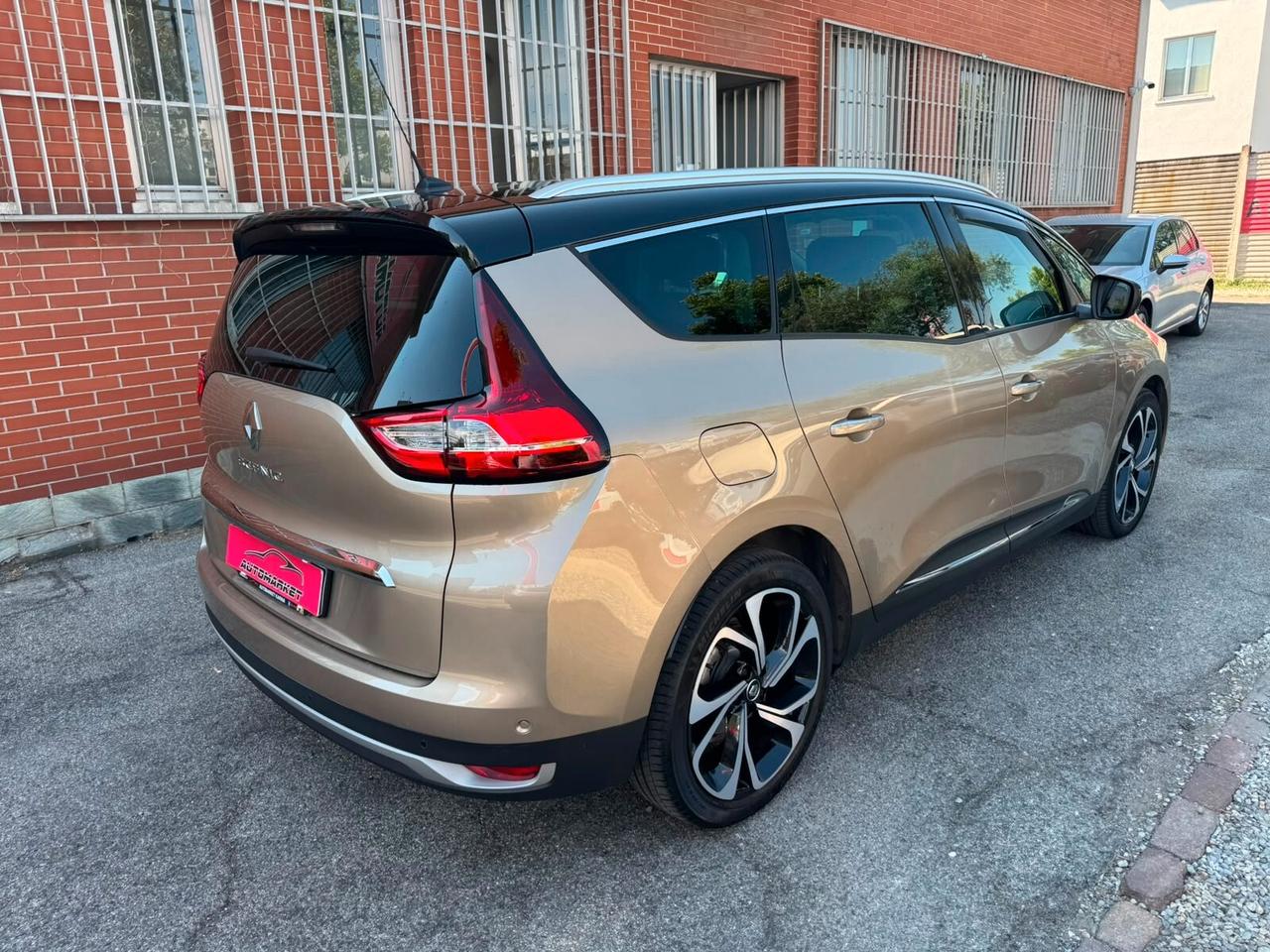 Renault Grand Scenic 1.6 dCi 160CV EDC Energy Bose