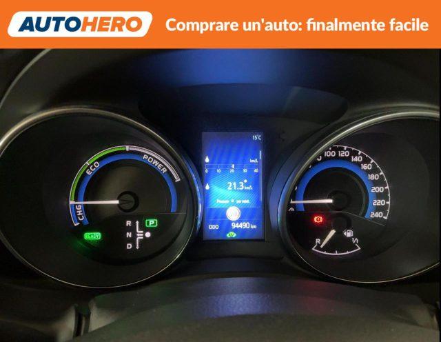 TOYOTA Auris Touring Sports 1.8 Hybrid Black Edition