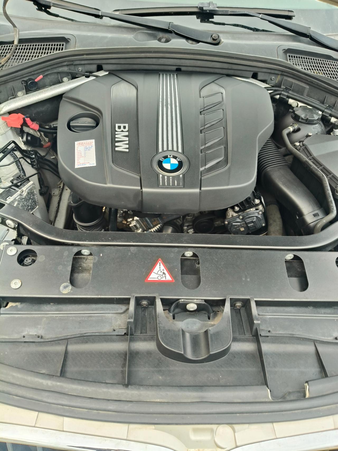 BMW X3 2.0 Diesel Automatico – 2013 – Ottime condizioni – Garanzia 12 mesi