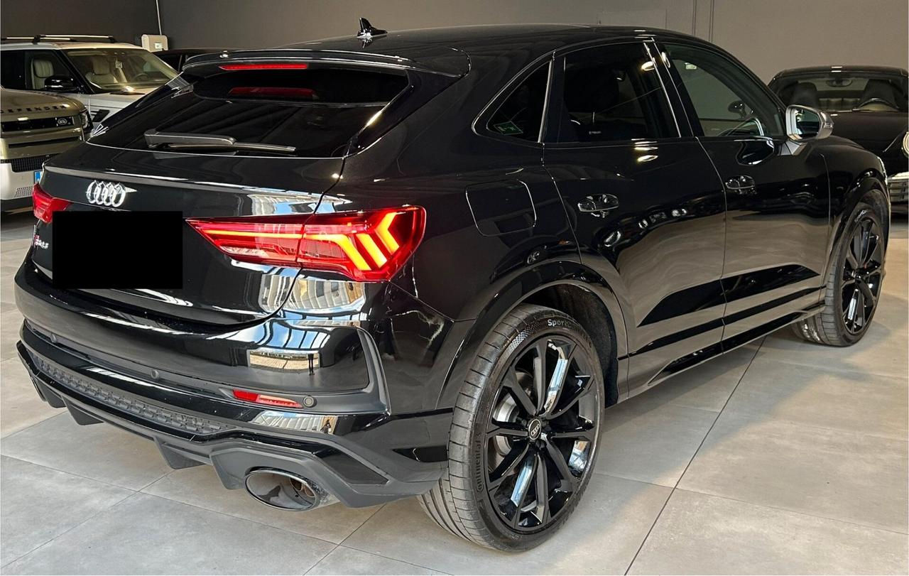 Audi Q3 Audi RS Q3 Sportback 2.5 TFSI S Line