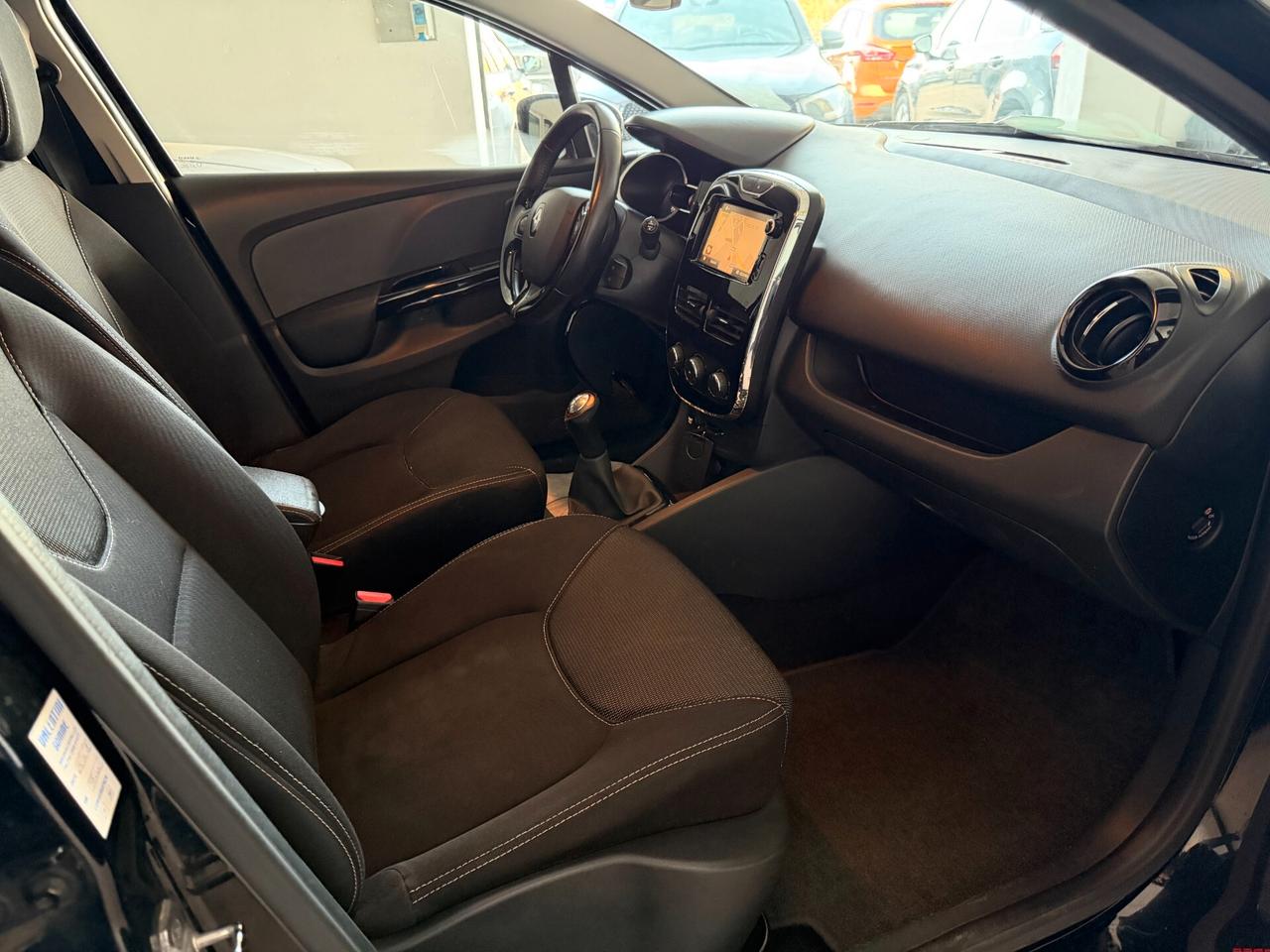 Renault Clio 2014 1.2 75CV 5 porte Live OK NEOPATENTATI
