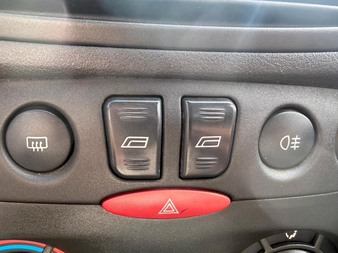 Fiat Punto 1.9 JTD 5 porte N1