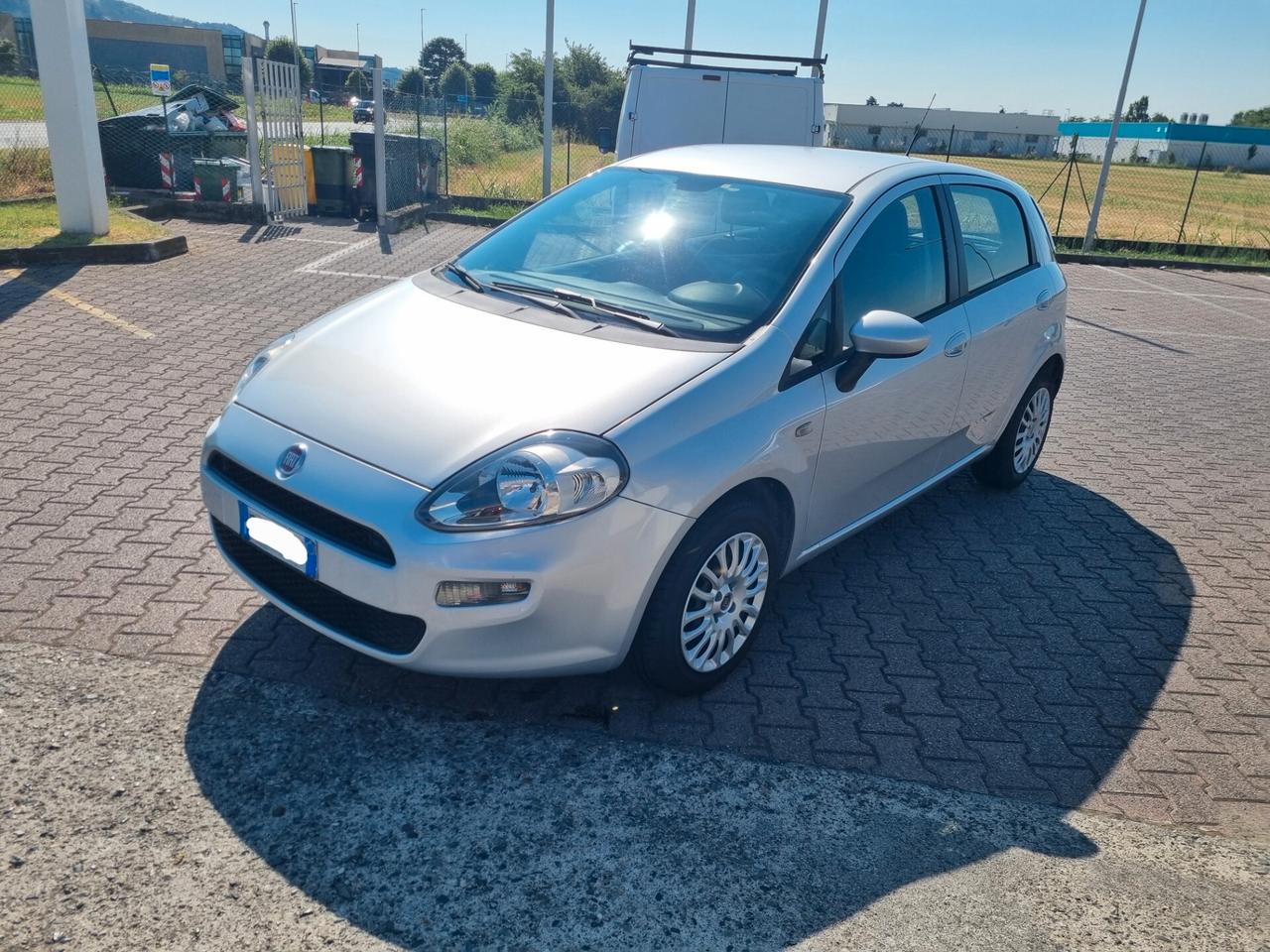 Fiat Punto 1.2 8V 5 porte Lounge, solo 77.000 km! GARANZIA!