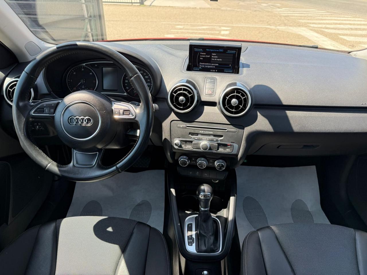 Audi A1 SPB 1.4TDI S tronic*TETTO*NAVI*EURO 6