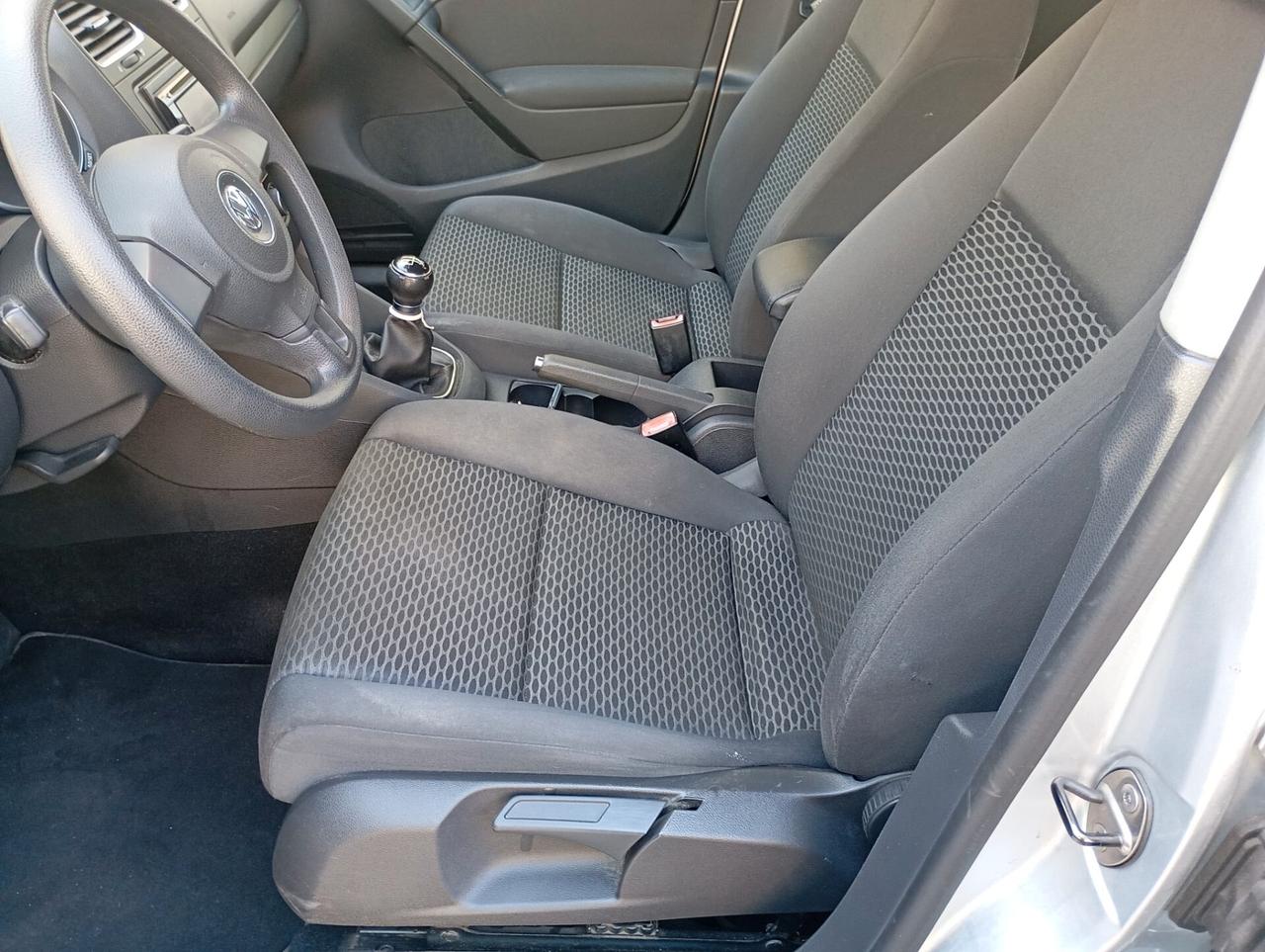 Volkswagen Golf 1.6 5p. Comfortline-2012