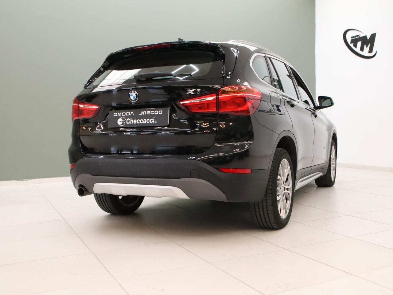 BMW X1 F48 sdrive18d xLine auto