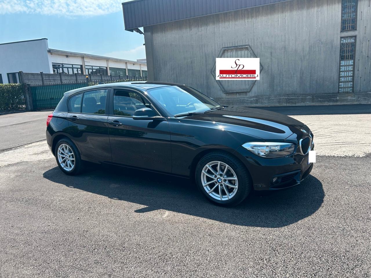 Bmw 118 benzina 5p. km 112.500 ok neopatentati