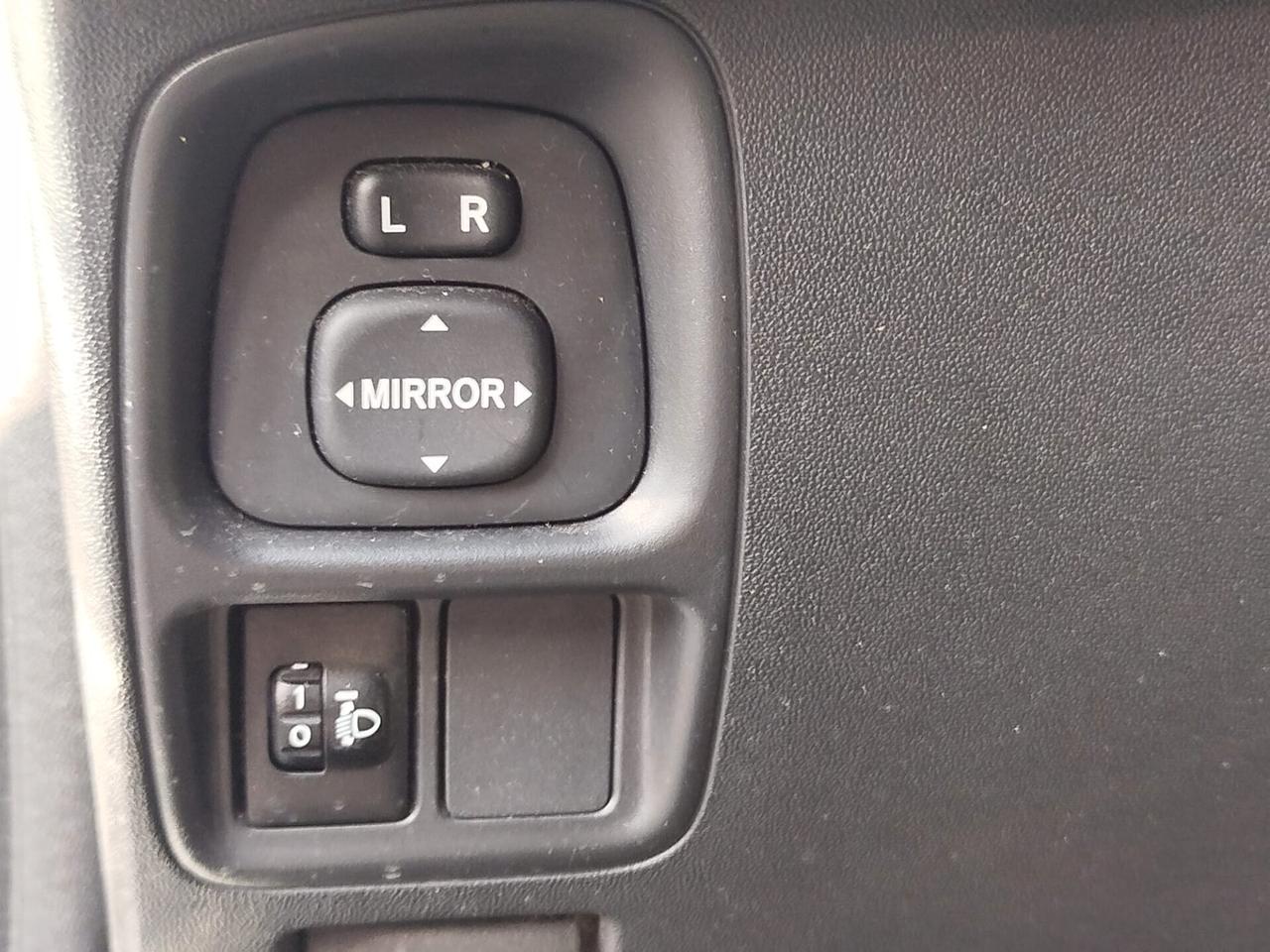 TOYOTA AYGO 1.0 AUTOMATICA* PREZZO VERO* 5 PORTE UNIPRO- KM CERTI- GARANZIA 12 MESIU