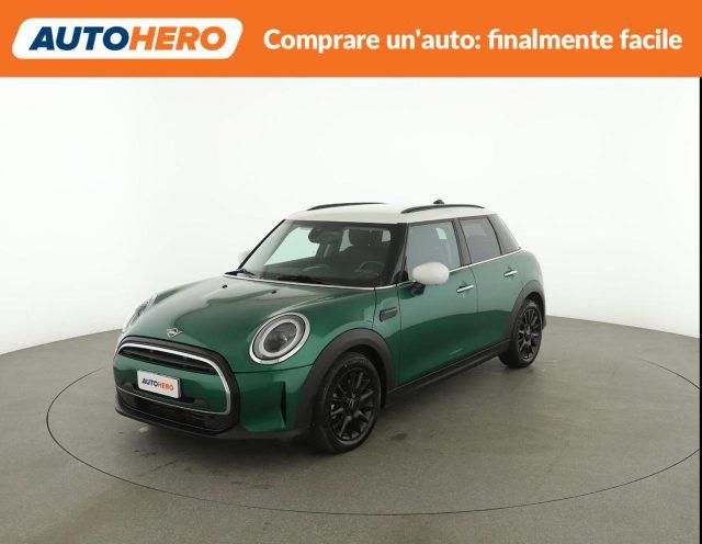 MINI Cooper 1.5 Cooper Essential 5 porte