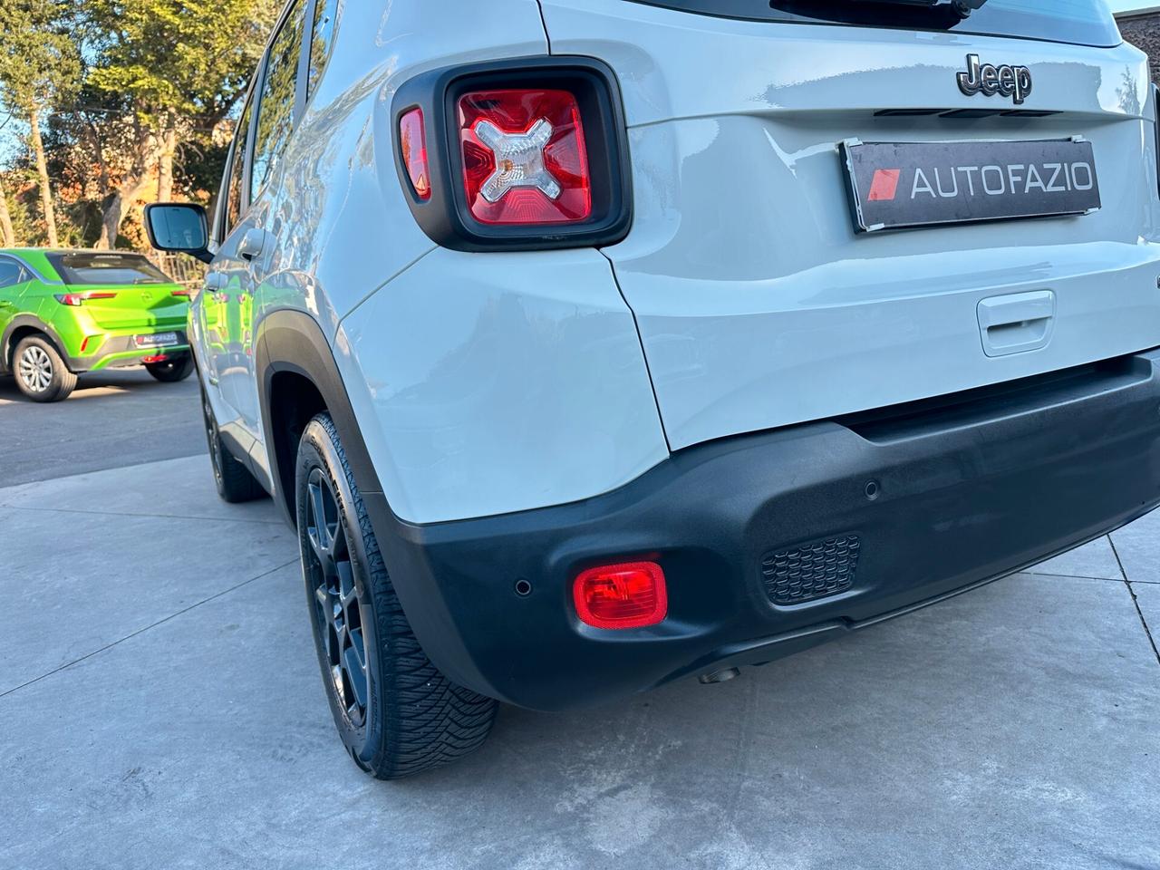 Jeep Renegade 1.6 Mjt 130 CV Longitude Dark night