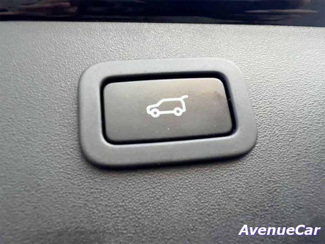 JAGUAR E-Pace 2.0d i4 mhev R-Dynamic HSE Black awd TETTO IVA ESP