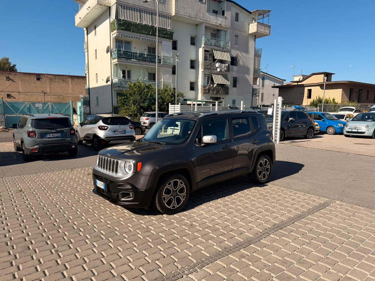 Jeep Renegade 1.6 Mjt DDCT 120 CV Business
