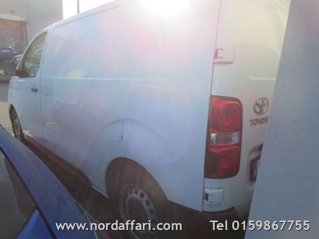 TOYOTA Proace 1.5D 120CV S&S PC-TN Furgone Compact 5p.10q Comfor