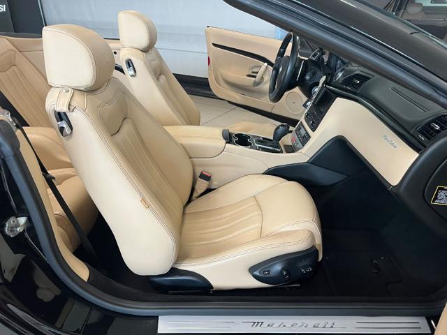MASERATI GranCabrio 4.7 440CV TAGLIANDI UFFICIALI ! 2 PROPRIETARI !
