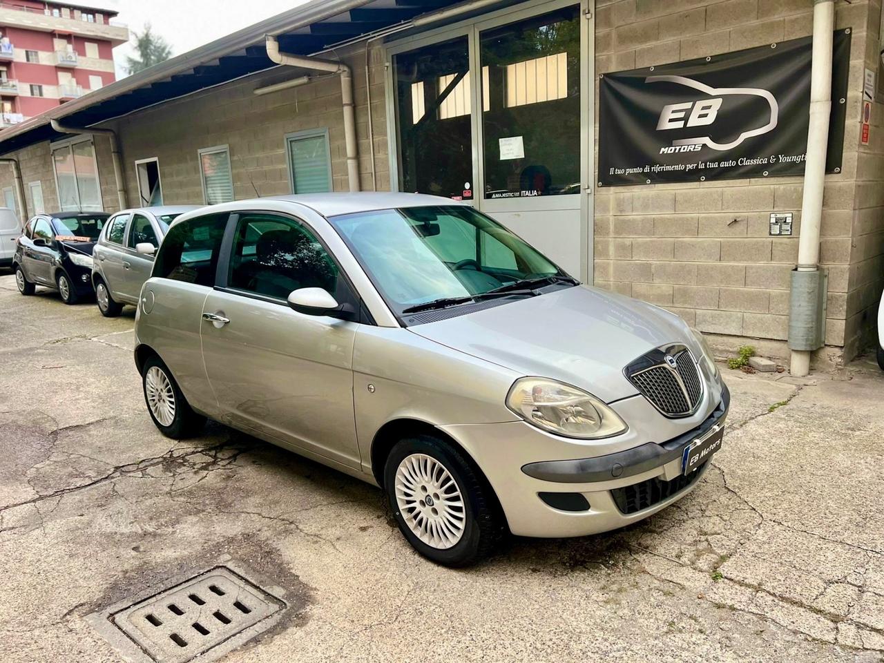 Lancia Ypsilon 1.2 60cv Argento Euro4
