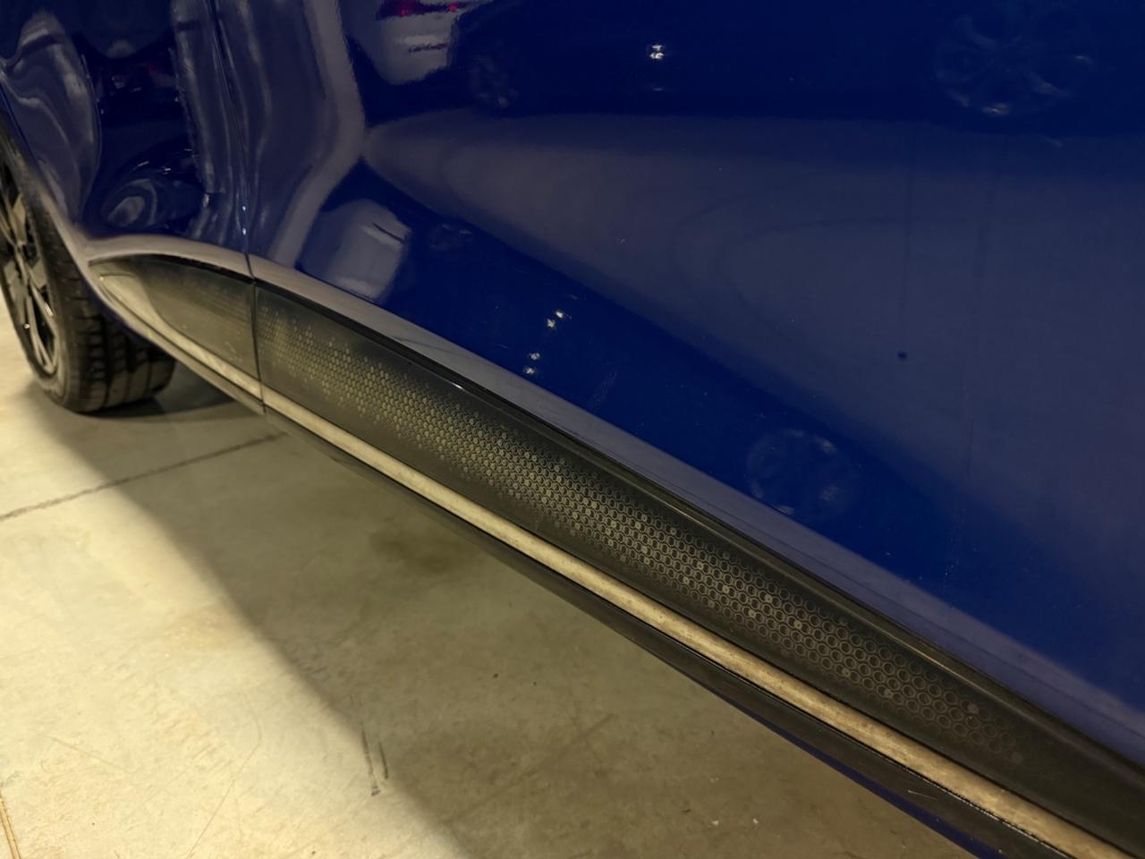 Renault Clio 1.5 dci 75 CV Moschino 5P