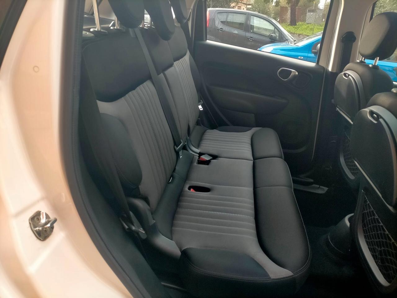 Fiat 500L Living 1.6 Multijet 120 CV Lounge TETTO PANORAMICO