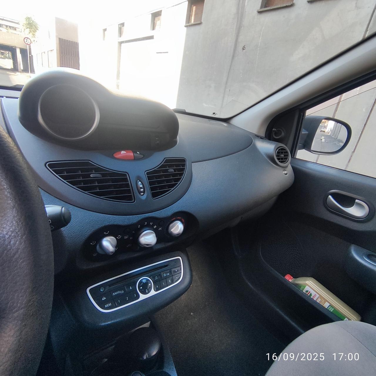 Renault Twingo 1.2 16V LEV Live euro 5
