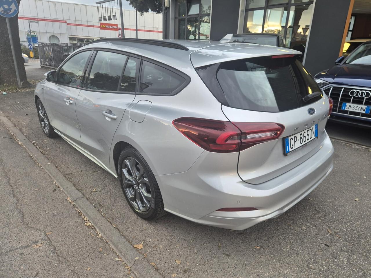 Ford Focus 1.0 EcoBoost Hybrid 155 CV Powershift 5p. ST-Line