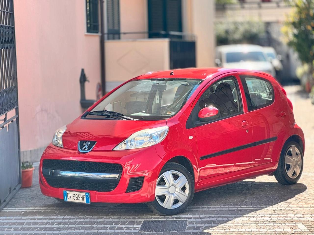 Peugeot 107 1.0 68CV 5p. Sweet Years