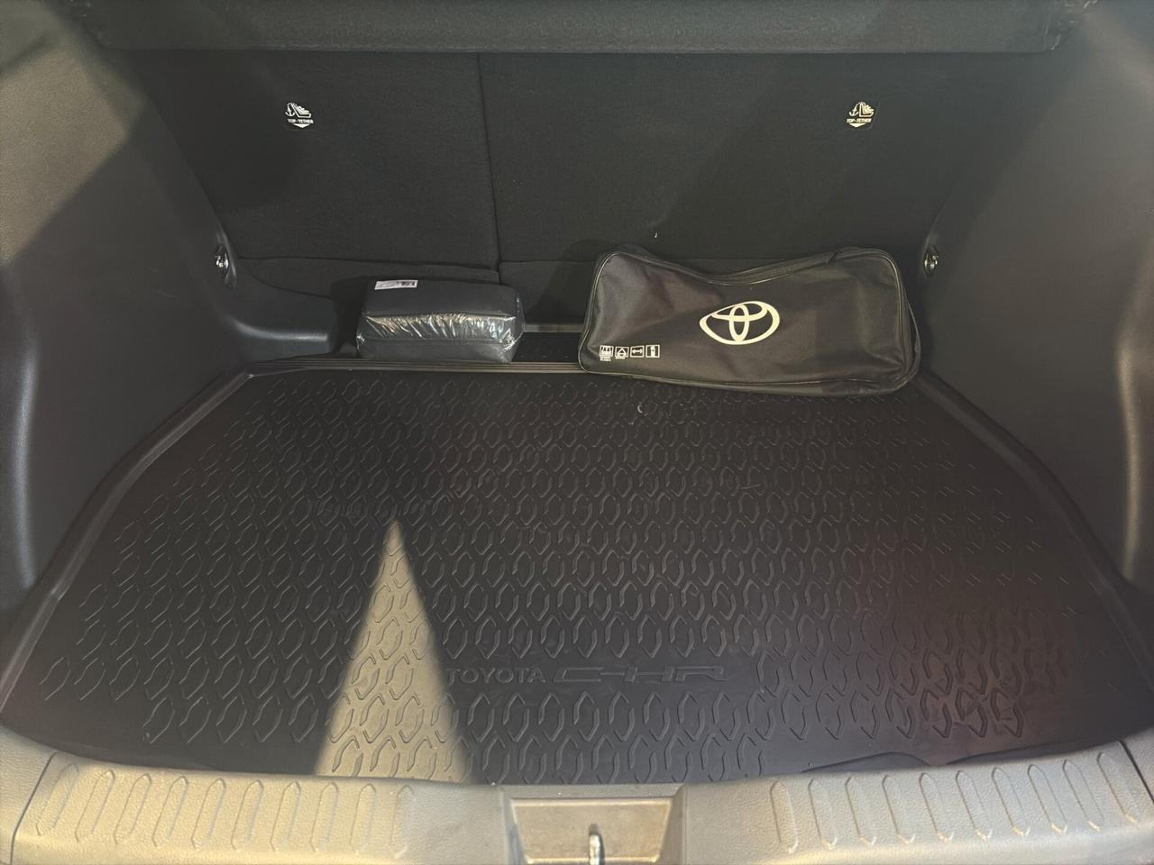 Toyota C-HR 1.8 HV Trend