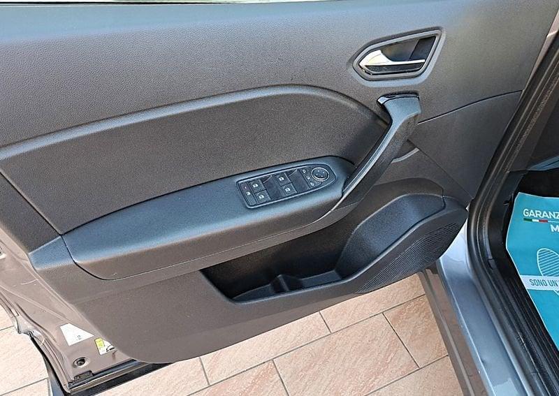 Renault Captur E-Tech hybrid 1.6 HEV E-TECH 105KW INTENS