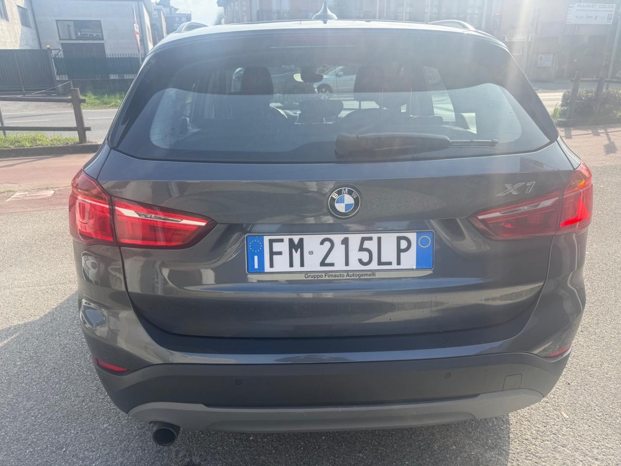 Bmw X1 sDrive18i Sport