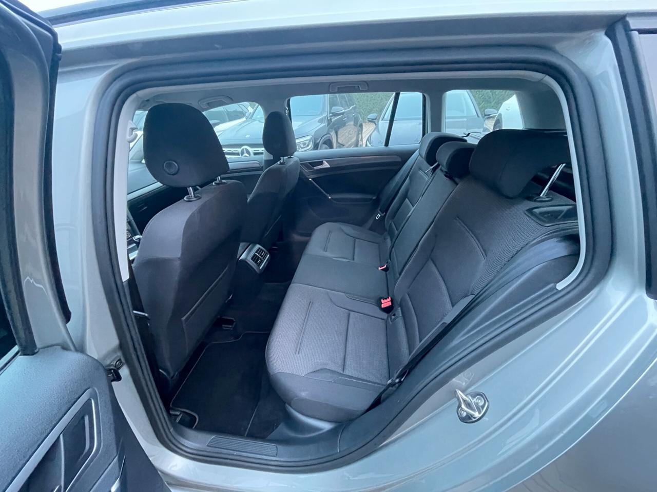 Volkswagen Golf Variant 1.6 TDI 115 CV Business BlueMotion Technology