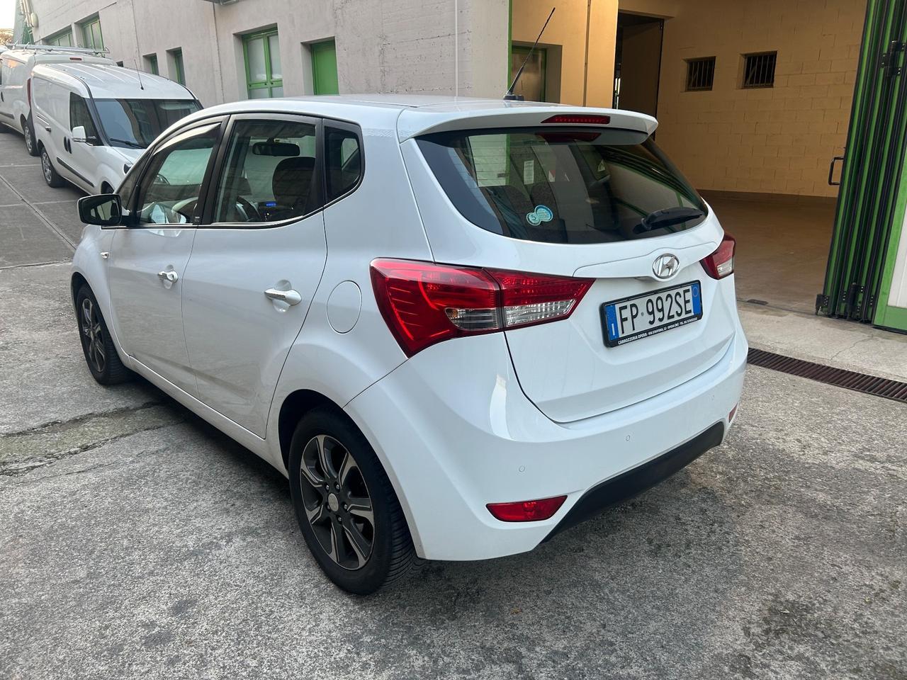 Hyundai iX20 1.4 CRDI 90 CV APP MODE